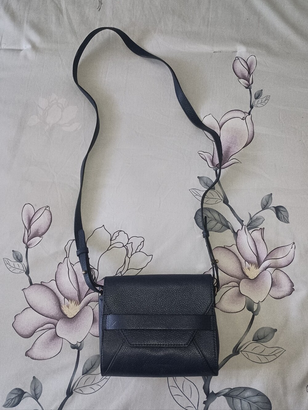 NWT Classic Navy Blue Leather Crossbody Brooks Brothers Bag